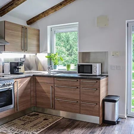 アパート Terrace エゲル